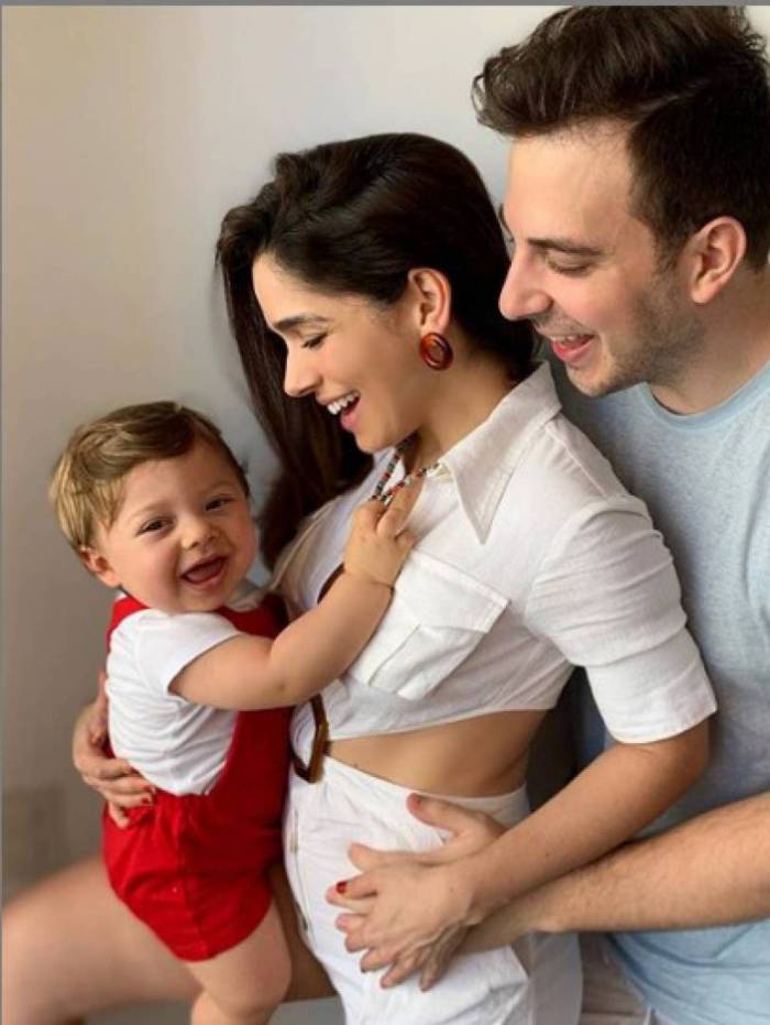 Sabrina Petraglia, o marido e o filho