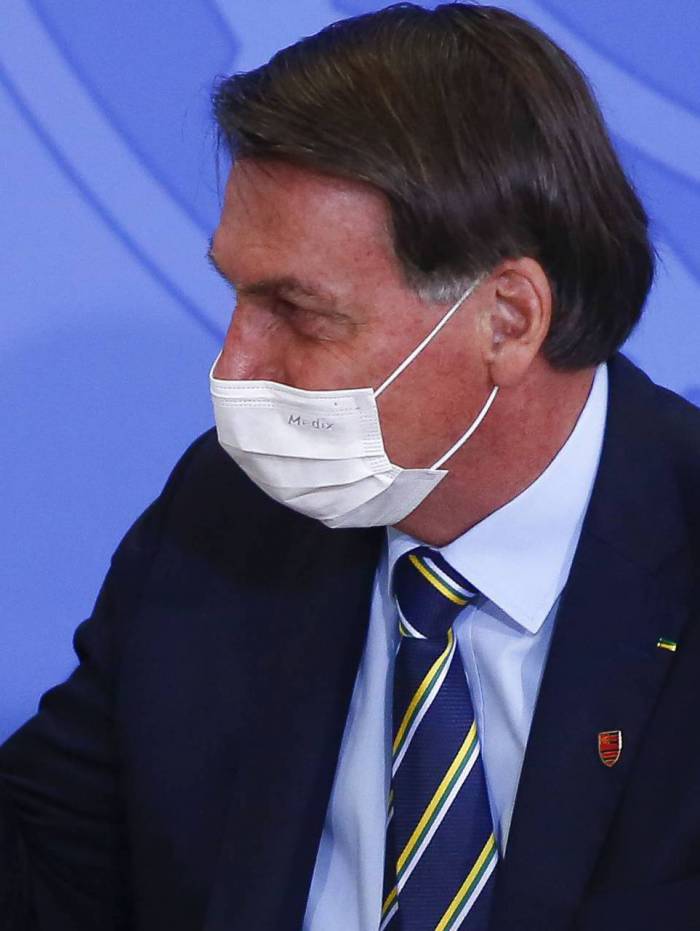 Desde o início da pandemia Bolsonaro criticou o uso de máscara 