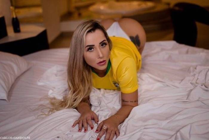 Musa do Palmeiras, Josiane Freitas possui mais de 1 milhões de seguidores no Instagram