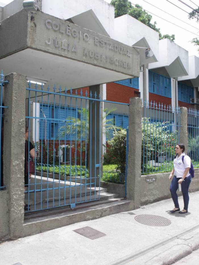 Escolas da rede pública e privada do Rio estão fechadas desde o início da pandemia