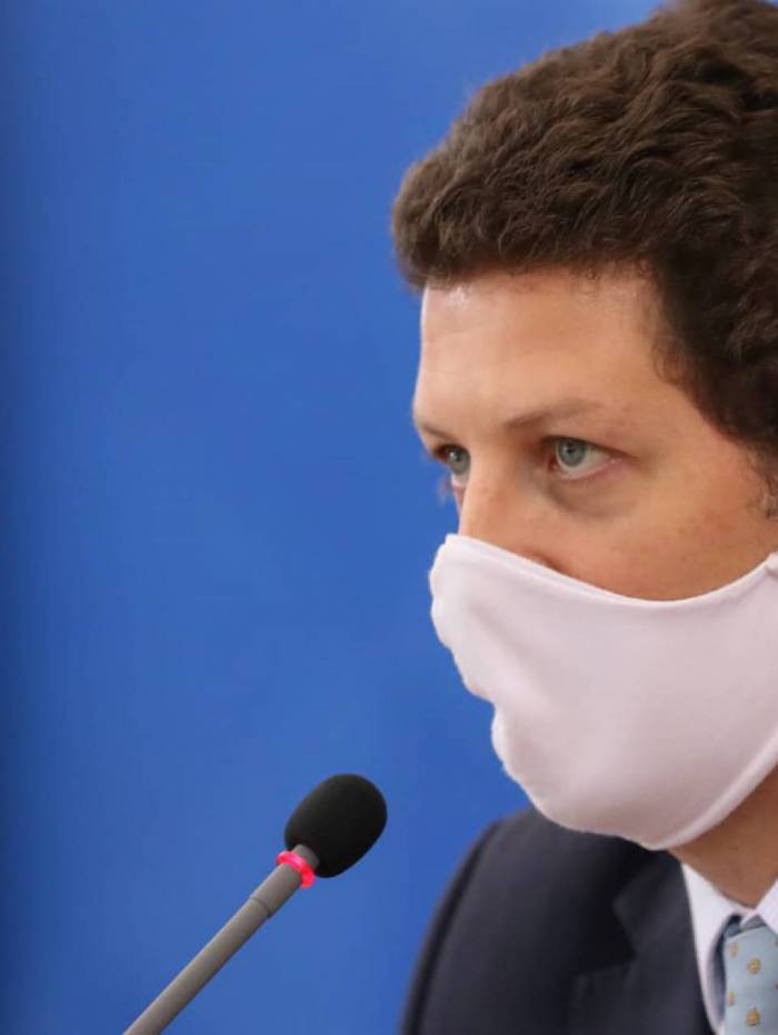 O ministro do Meio Ambiente, Ricardo Salles, disse que ficou 'surpreso' com a opera&ccedil;&atilde;o da Pol&iacute;cia Federal