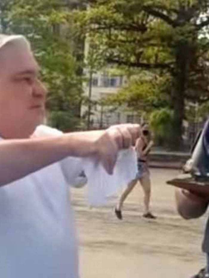 O desembargador Eduardo Siqueira desacatou guarda municipal ap&oacute;s receber uma multa