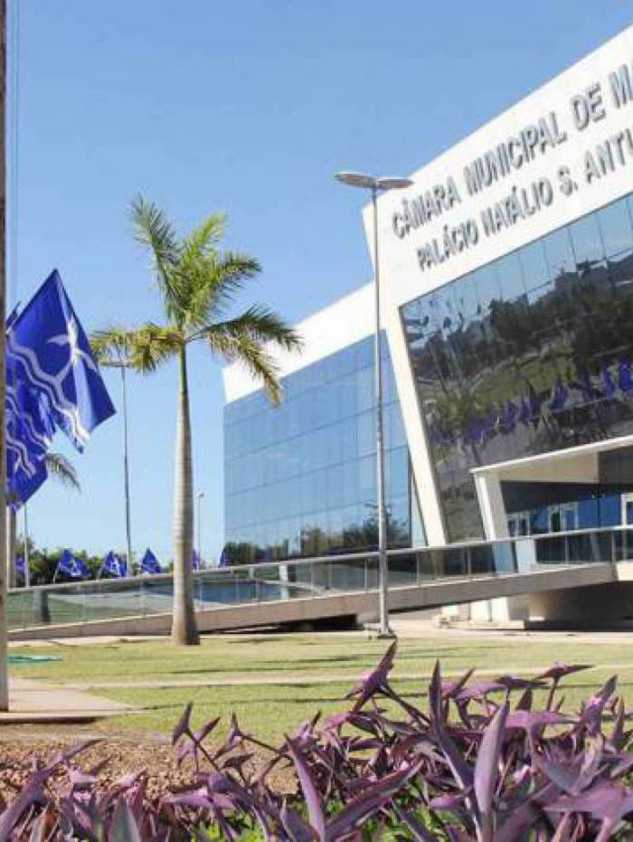 Na mesma sessão, foi dado prazo de 10 dias para emendas à Lei de Diretrizes Orçamentárias

