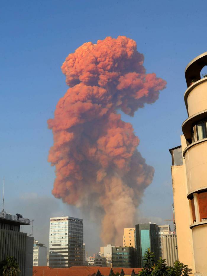 Explosão no porto de Beirute, Líbano Explosão no porto de Beirute, Líbano