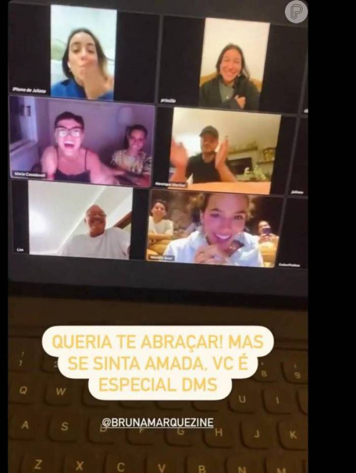 Bruna Marquezine se emociona com festa de anivers&aacute;rio virtual