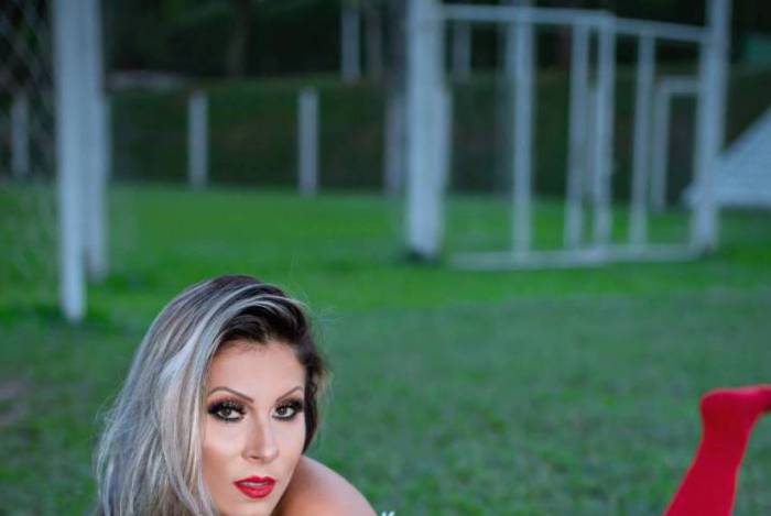 Mi Vargas é torcedora do Internacional — A Gata da Hora