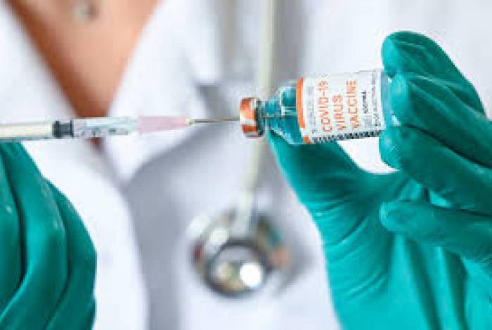 Covid-19: Vacina chinesa apresentou resposta imunológica fraca em idosos
