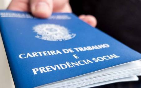 No Brasil, 25% das empregadas domésticas ficaram sem emprego na pandemia, diz OIT