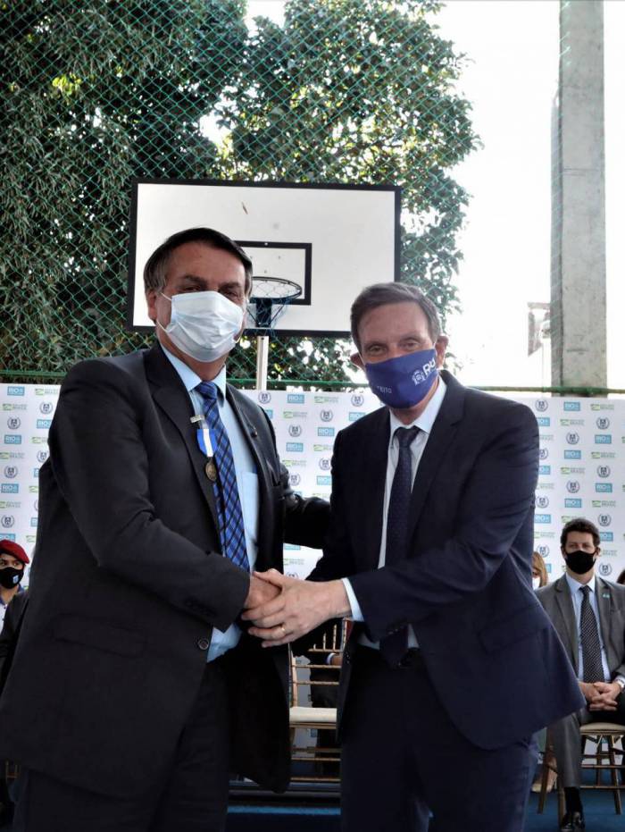 Presidente Bolsonaro e prefeito Marcelo Crivella inauguram escola cívico-militar no Rocha, Zona Norte do Rio
