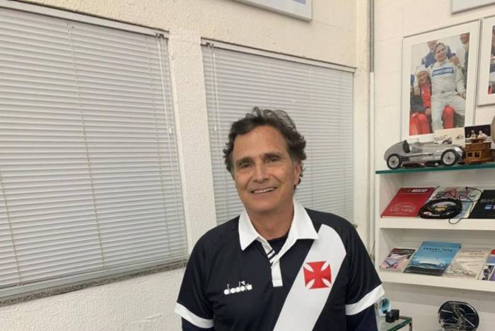 Piquet: camisa como homenagem