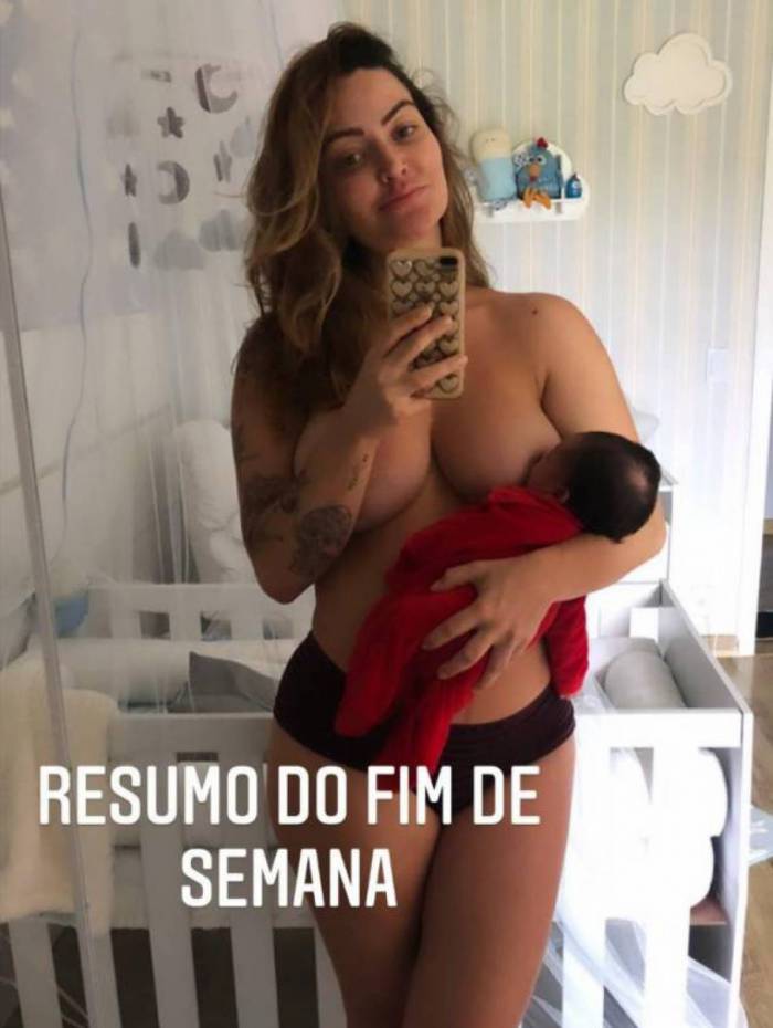 Laura Keller posta selfie amamentando o filho
