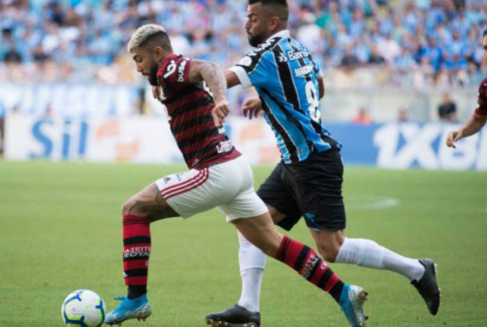 No último duelo, pelo Brasileiro, vitória do Fla com gol de Gabigol, na Arena: 0x1
