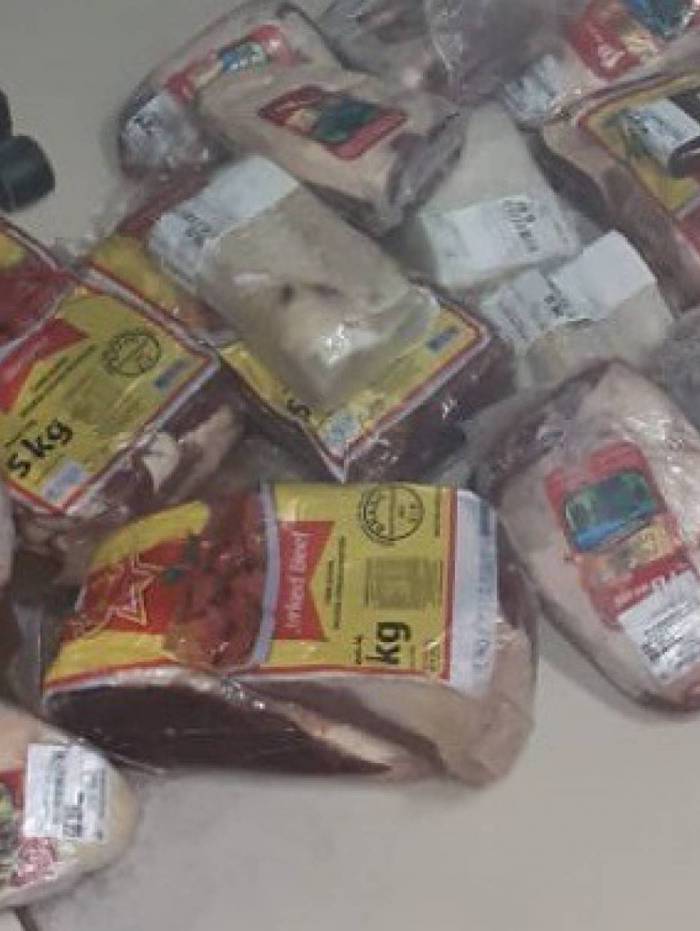 Homem de 36 anos acusado de furtar cerca de 50kg de carne do Extra Hipermercado