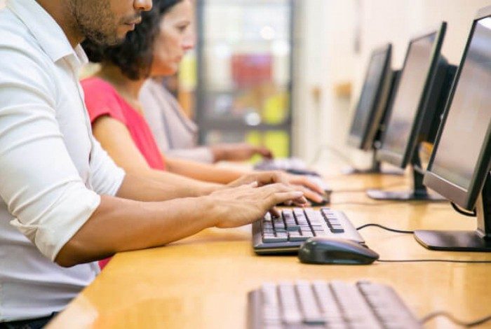 Poderão participar da feira virtual alunos, ex-alunos, estudantes de outras instituições e também profissionais que buscam recolocação