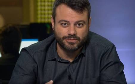 Repórter da Globo pede desculpas após falar em pergunta 'encomendada' por técnico do Flamengo