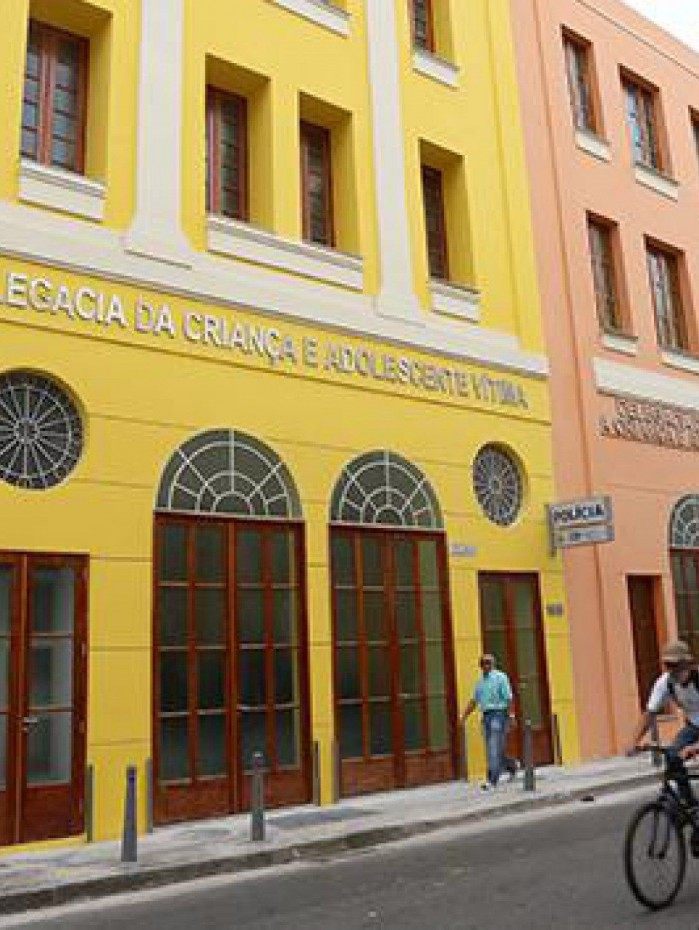 Delegacia da Crian&ccedil;a e Adolescente V&iacute;tima (DCAV) 