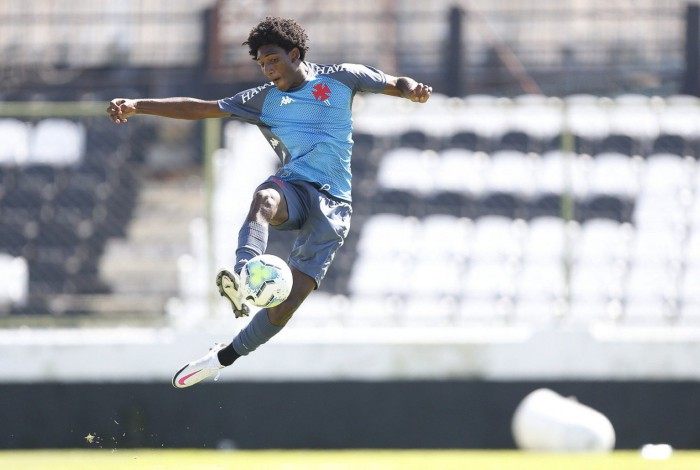 O Vasco deve oficializar a venda de Talles Magno ao New York City nesta quarta-feira 