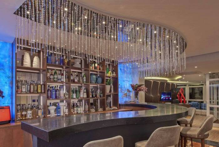 Novo est&uacute;dio de Amaury Jr. 