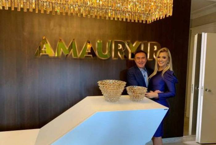 Novo est&uacute;dio de Amaury Jr. 