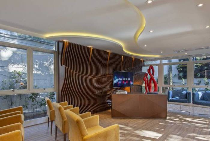 Novo est&uacute;dio de Amaury Jr. 