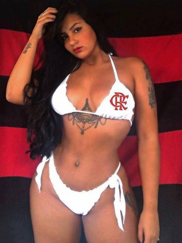 Monique Café é torcedora do Flamengo — A Gata da Hora