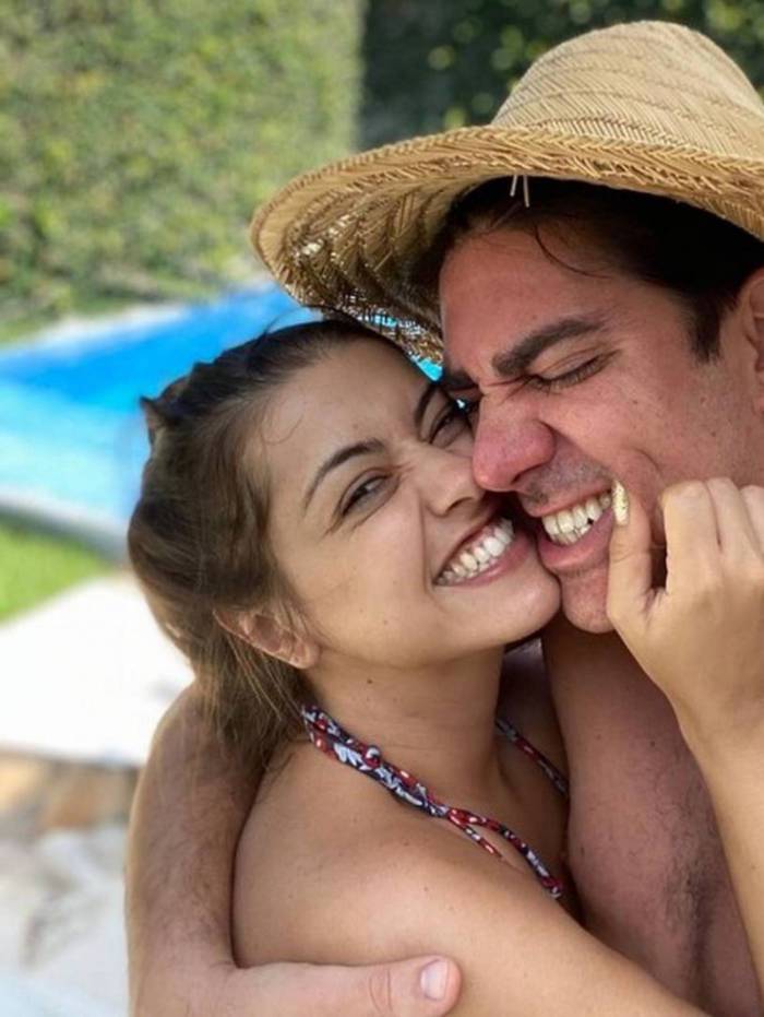 Marcelo Adnet e Patricia Cardoso esperam primeira filha
