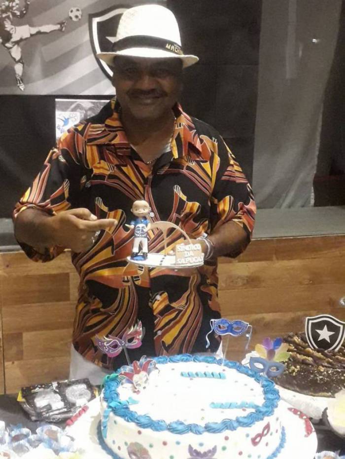 A pandemia afastou da avenida o s&iacute;ndico do Samb&oacute;dromo, Jos&eacute; Carlos Machine