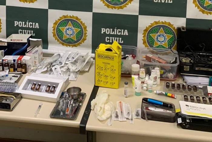 Dois estabelecimentos foram interditados pelos agentes da DECON