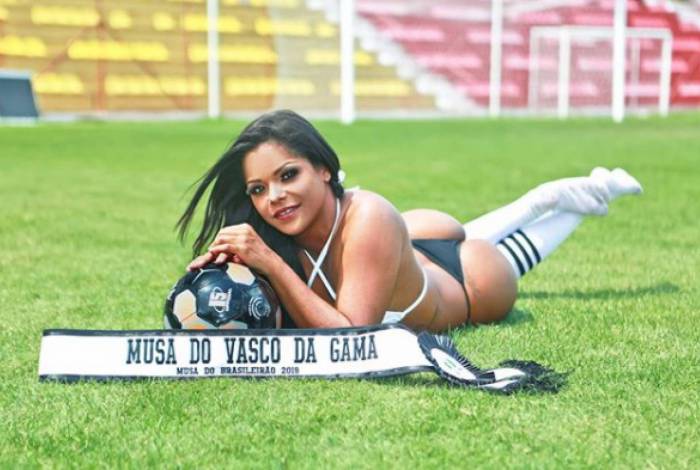 Kelly Aguilar é torcedora do Vasco — A Gata da Hora