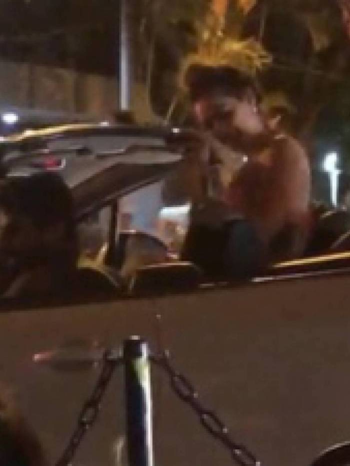 Mulheres de biquíni causam confusão no Leblon 