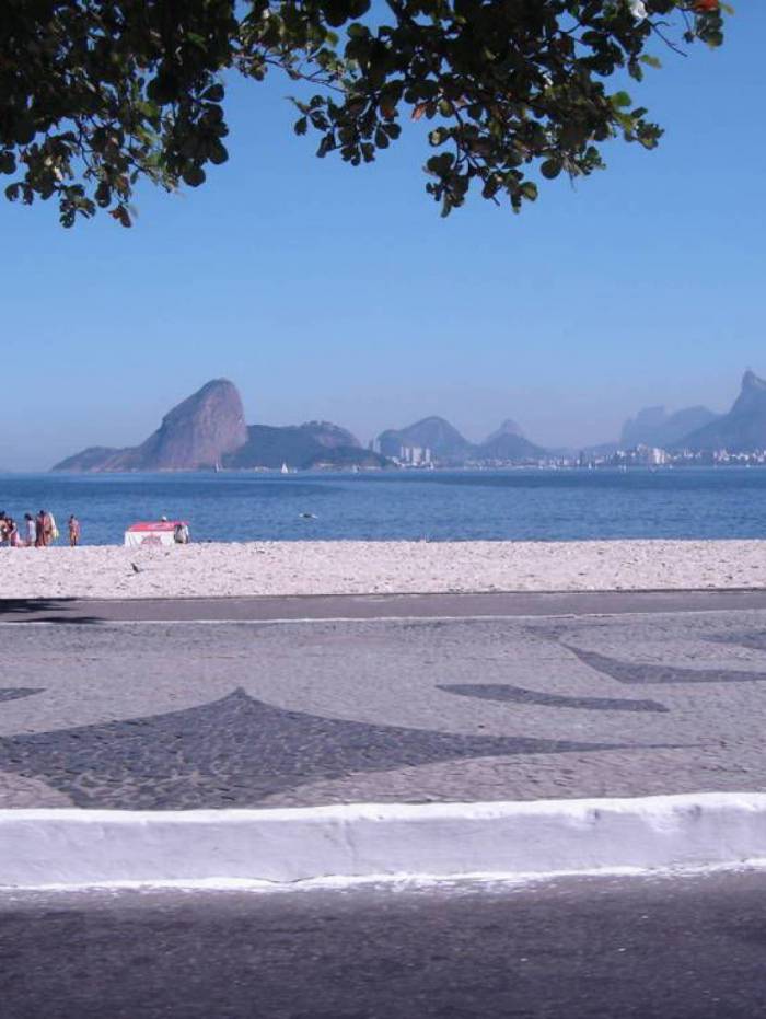 A cidade permanece no est&aacute;gio Amarelo N&iacute;vel 2 - alerta m&aacute;ximo at&eacute; descer para 5.