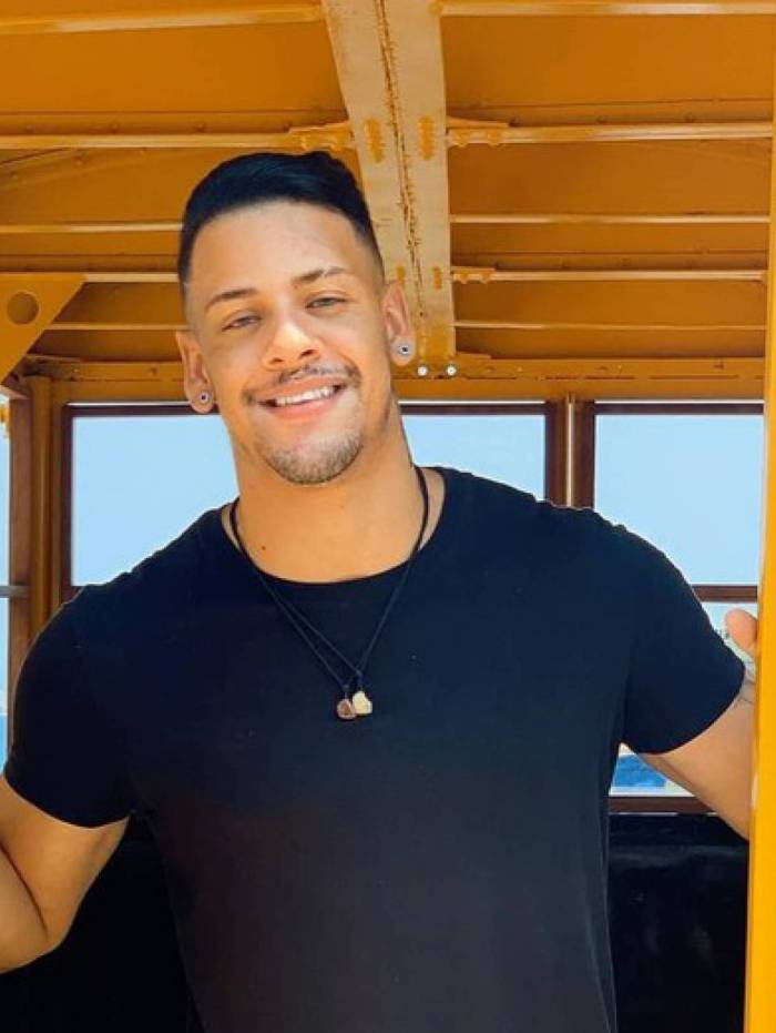 Theo Barone, de 26 anos, morreu v&iacute;tima de um c&acirc;ncer no est&ocirc;mago