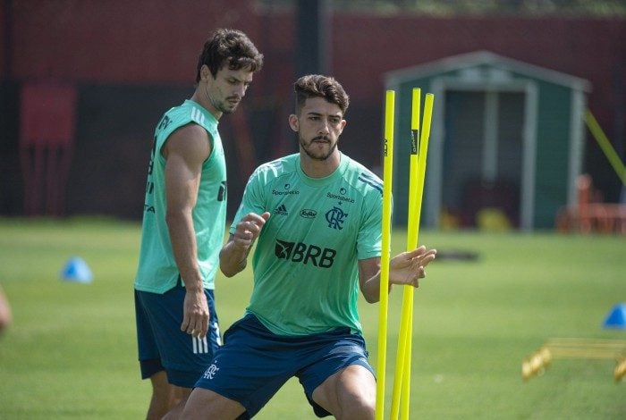 Rodrigo Caio e Gustavo Henrique: jogadores do Flamengo recuperados da covid-19