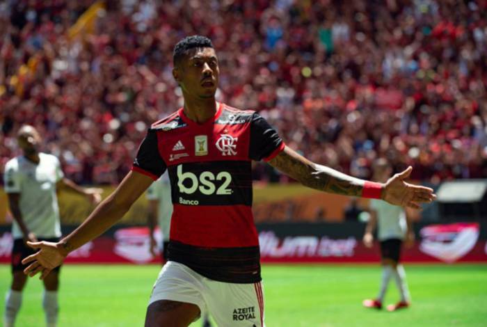 Bruno Henrique brilhou pela Supercopa do Brasil e vem de dois gols, atualmente