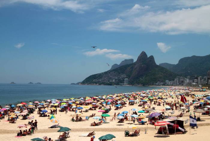 Praias de Ipanema e Arpoador na Zona Sul do Rio (Imagem de Arquivo)