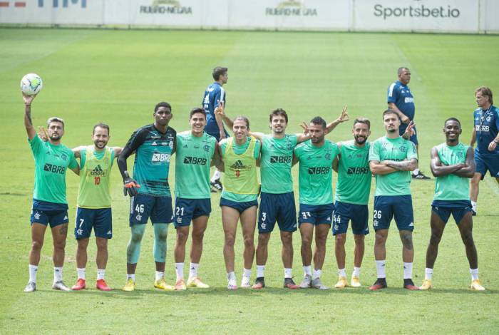 Jogadores do Flamengo no treino no Ninho do Urubu