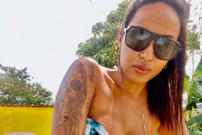 Carla Priscila, Gata da Hora