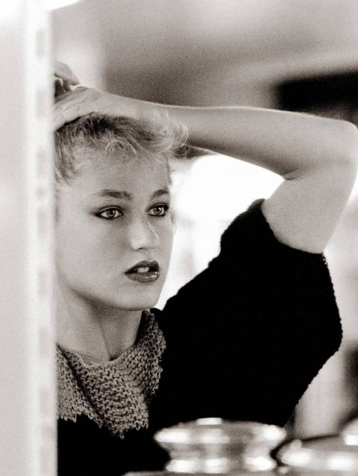 Xuxa posta foto dos tempos de modelo