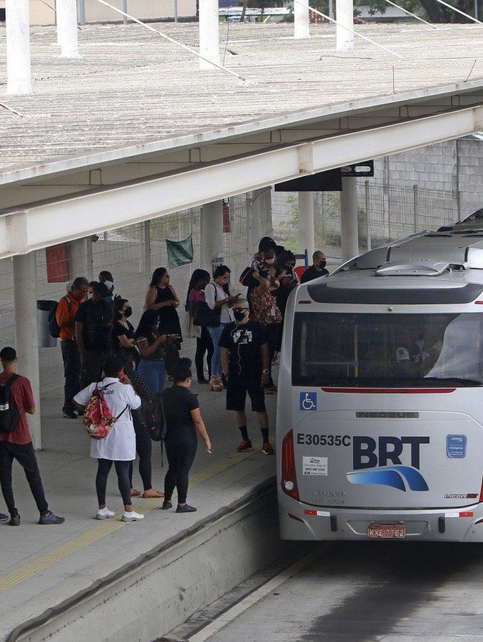 SMTR inicia a&ccedil;&atilde;o integrada, em parceria com outros &oacute;rg&atilde;os municipais, para oferecer um servi&ccedil;o de mais qualidade aos usu&aacute;rios do BRT