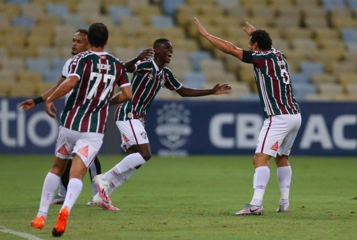 Fluminense x Ceara  - Campeonato Brasileiro - rodada 17 . Estádio Maracana.  Gol de Luiz Henrique ( 34 ) ATA