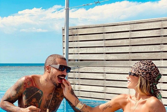 Ex-BBB Aline Gotschalg est&aacute; nas Ilhas Maldivas