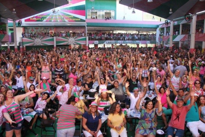 Os eventos nas quadras das escolas seguirão regras específicas