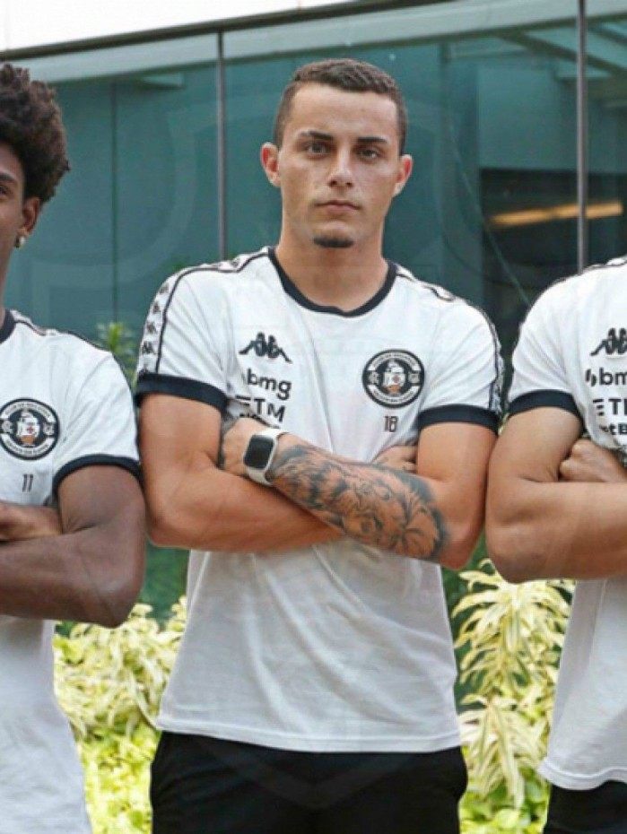 Talles Magno, Bruno Gomes e Lucão estarão à disposição de Sá Pinto contra o Corinthians
