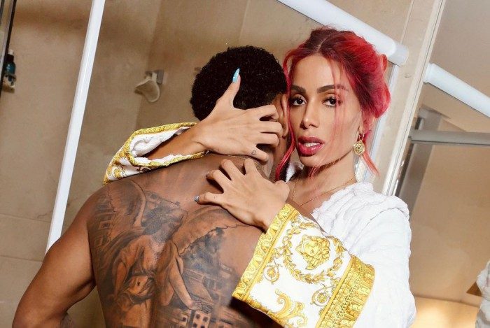 Nego do Borel posa com Anitta