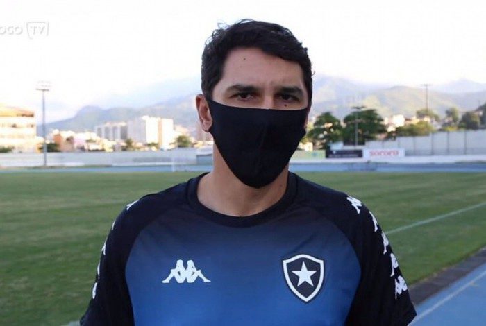 Lucio Flavio está de volta ao Botafogo