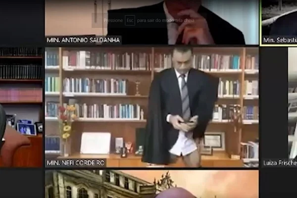 Nefi Cordeiro, apareceu sem as calças durante julgamento do STJ

