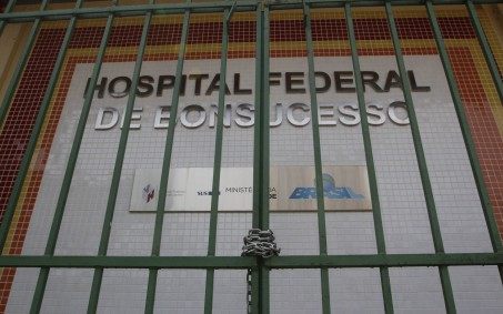 Sobe para 12 o número de mortos após o incêndio no Hospital Geral de Bonsucesso
