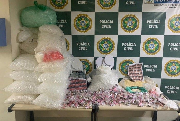 Polícia Civil apreendeu cerca de 7 kg de cocaína em apartamento, no bairro Santa Cruz, em Volta Redonda