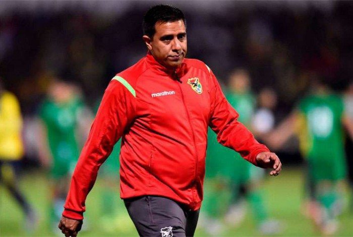 César Farías deve ser o novo técnico do Botafogo