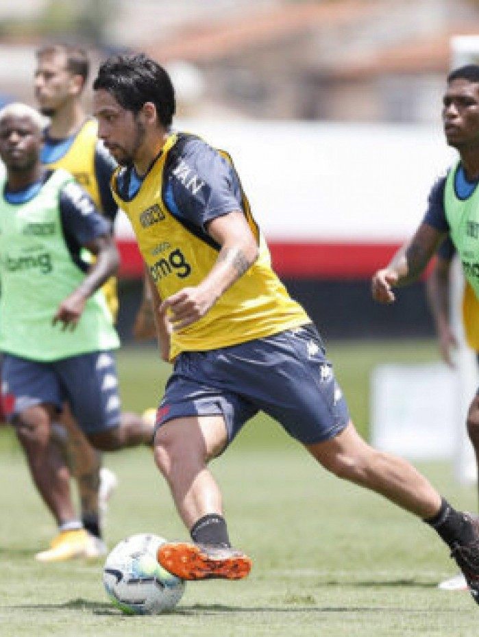 Valorizado, Benítez é cobiçado por clubes do Brasil, Estados Unidos e Turquia